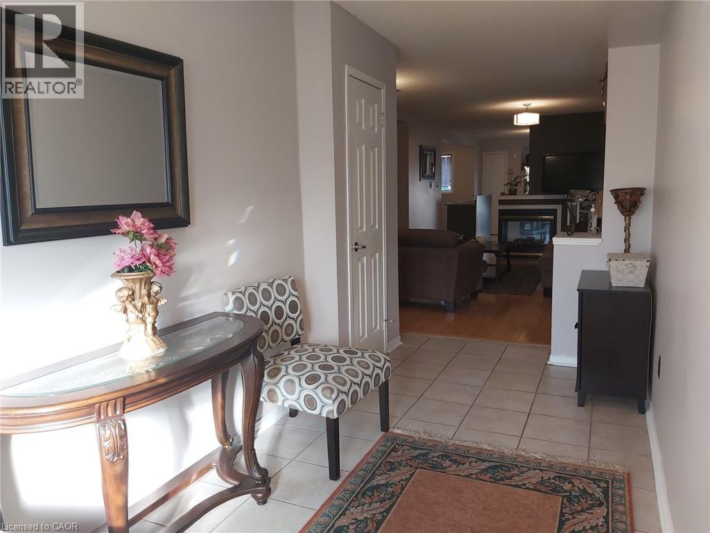 5130 Des Jardines Drive, Burlington, Ontario  L7L 6L7 - Photo 2 - 40850804
