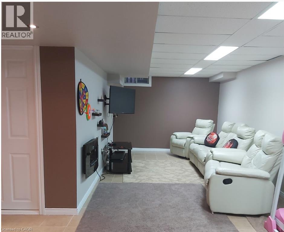 5130 Des Jardines Drive, Burlington, Ontario  L7L 6L7 - Photo 9 - 40850804