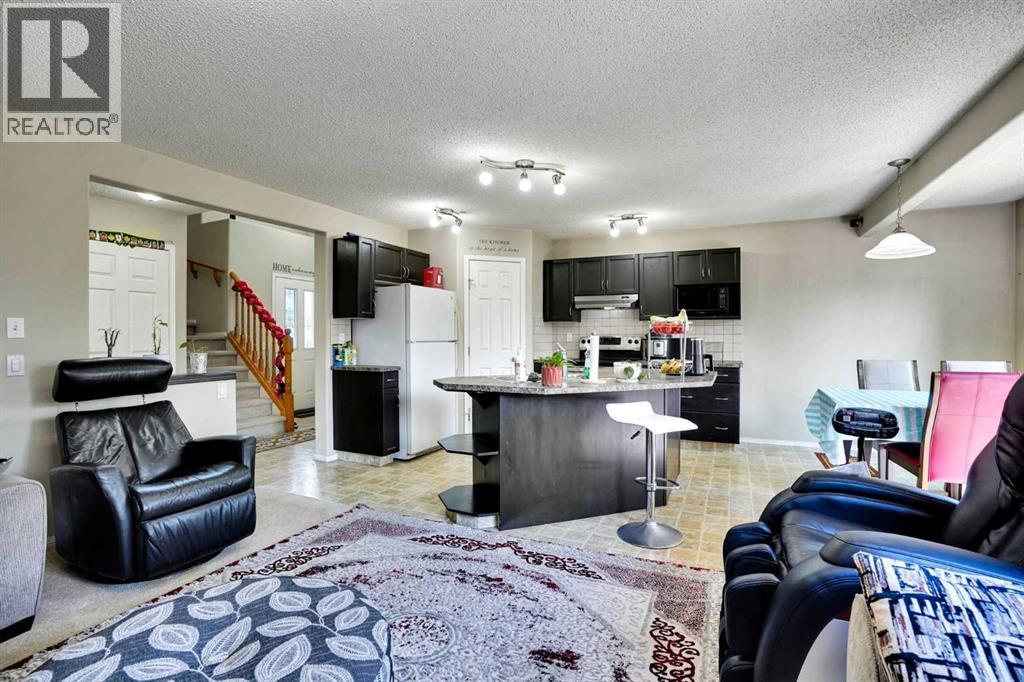 62 Covewood Manor, Calgary, Alberta  T3K 5P9 - Photo 13 - A2330588