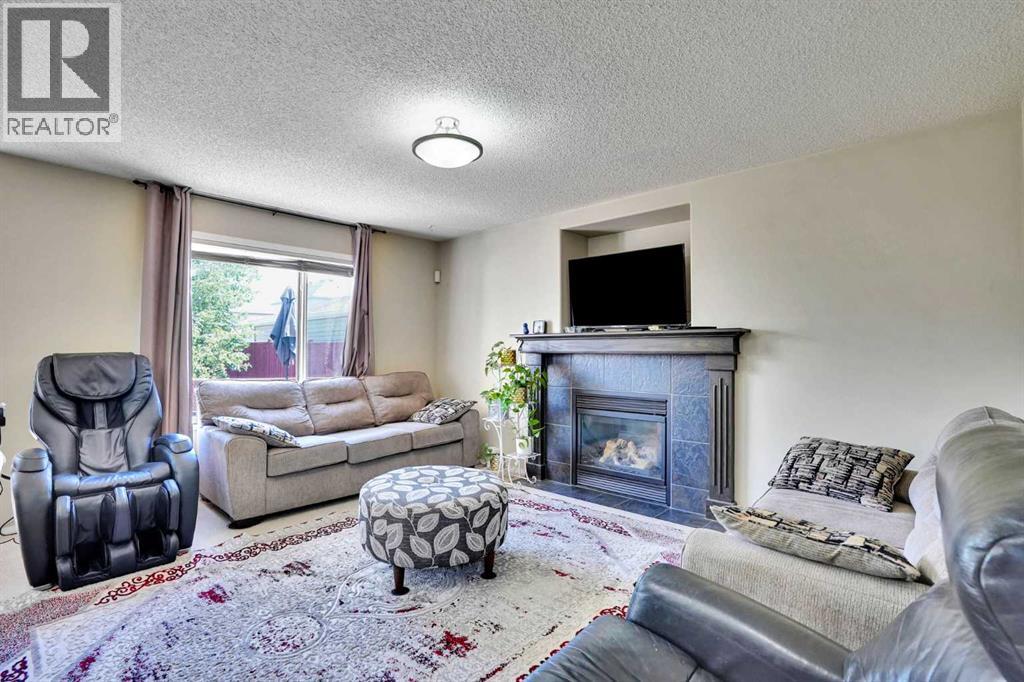 62 Covewood Manor, Calgary, Alberta  T3K 5P9 - Photo 9 - A2330588