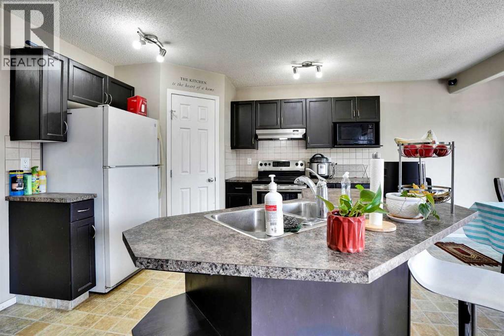 62 Covewood Manor, Calgary, Alberta  T3K 5P9 - Photo 14 - A2330588