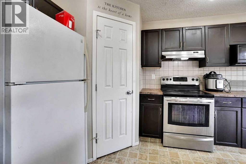 62 Covewood Manor, Calgary, Alberta  T3K 5P9 - Photo 16 - A2330588