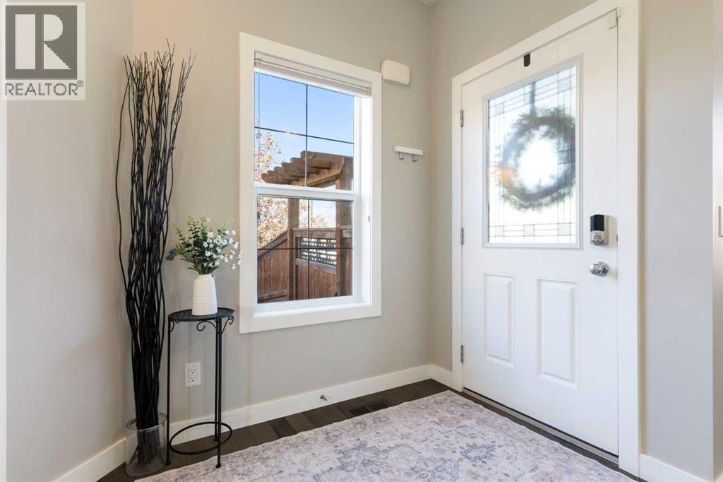 2201 Bayside Circle SW, Airdrie, Alberta  T4B 0V6 - Photo 4 - A2313254