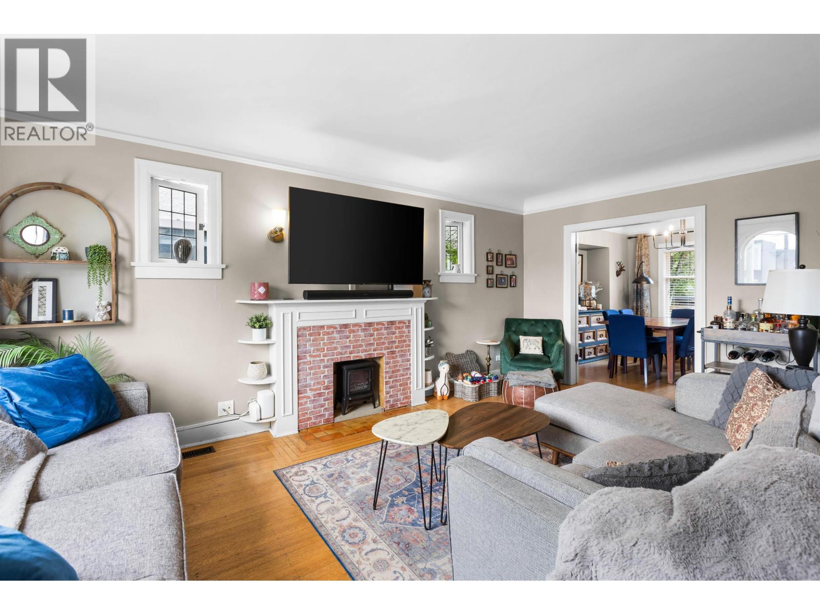 Listing image 4