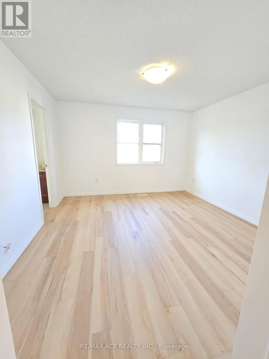 901 Rigo Crossing Crescent, Milton, Ontario  L9T 8E1 - Photo 11 - W13604730