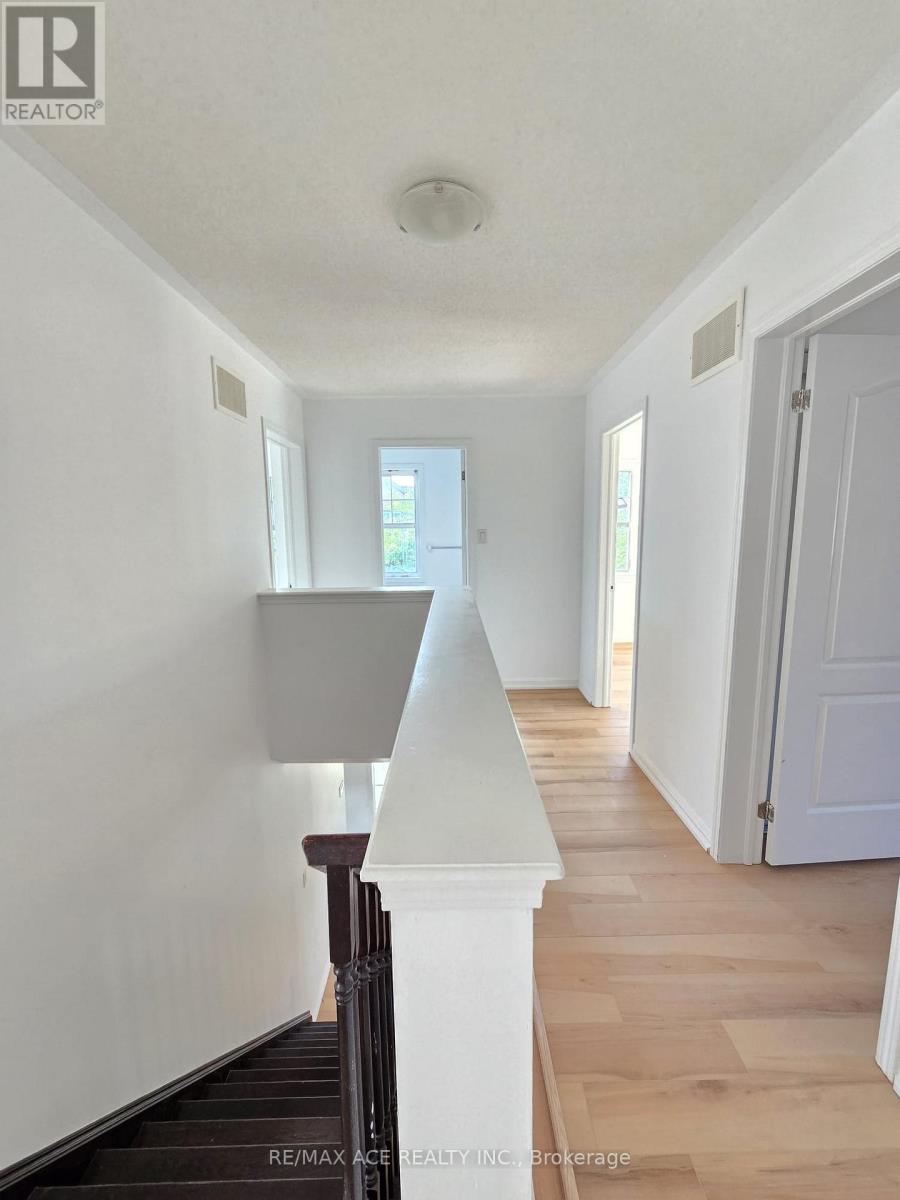 901 Rigo Crossing Crescent, Milton, Ontario  L9T 8E1 - Photo 6 - W13604730