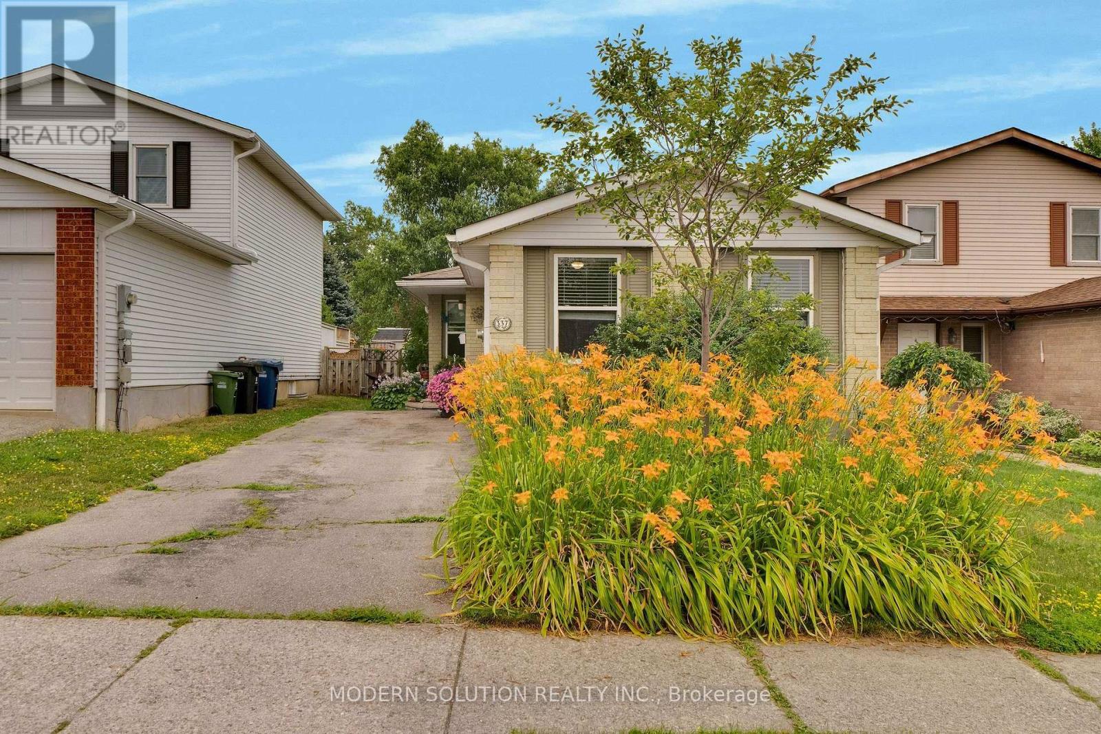 337 Auden Road, Guelph, Ontario  N1E 6T2 - Photo 2 - X13604732