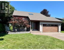 222 PENETANGORE ROW, Kincardine, Ontario