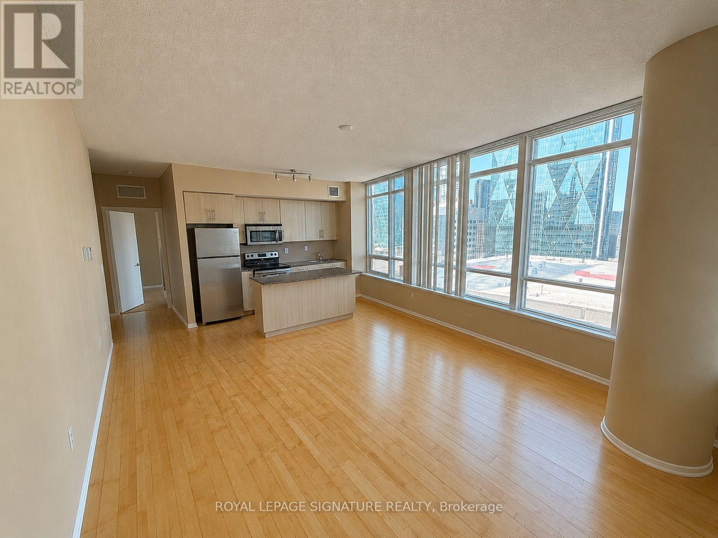 1310 - 65 Bremner Boulevard, Toronto, Ontario  M5J 0A7 - Photo 4 - C13601360