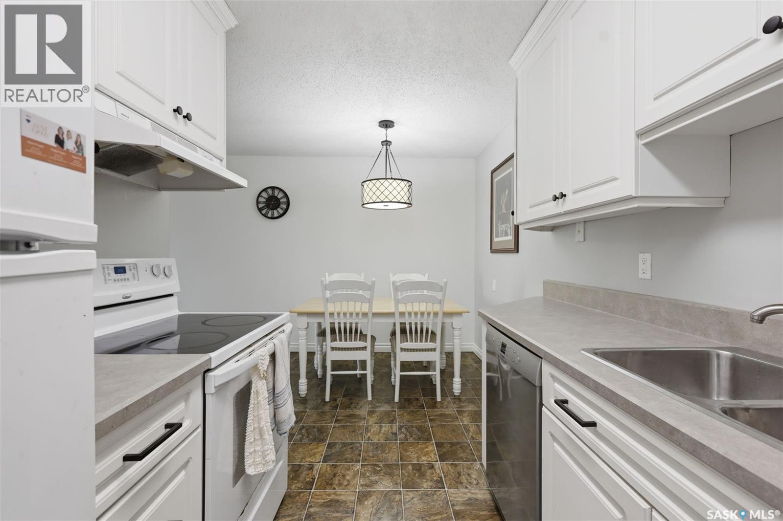 717 310 Stillwater Drive, Saskatoon, Saskatchewan  S7J 4H7 - Photo 10 - SK043647