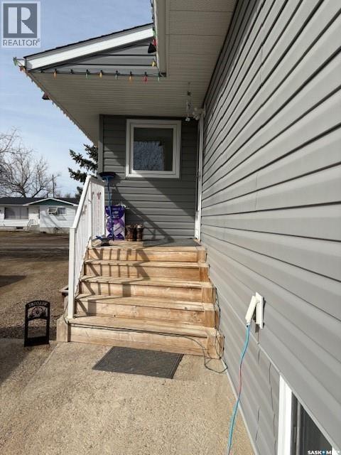 211 Throne Street, Sceptre, Saskatchewan  S0N 2H0 - Photo 30 - SK043635
