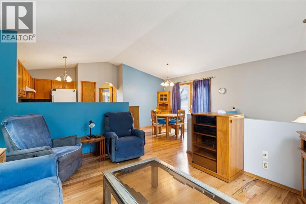 209 Martin Crossing Way NE, Calgary, Alberta  t3j 3v4 - Photo 7 - A2322240