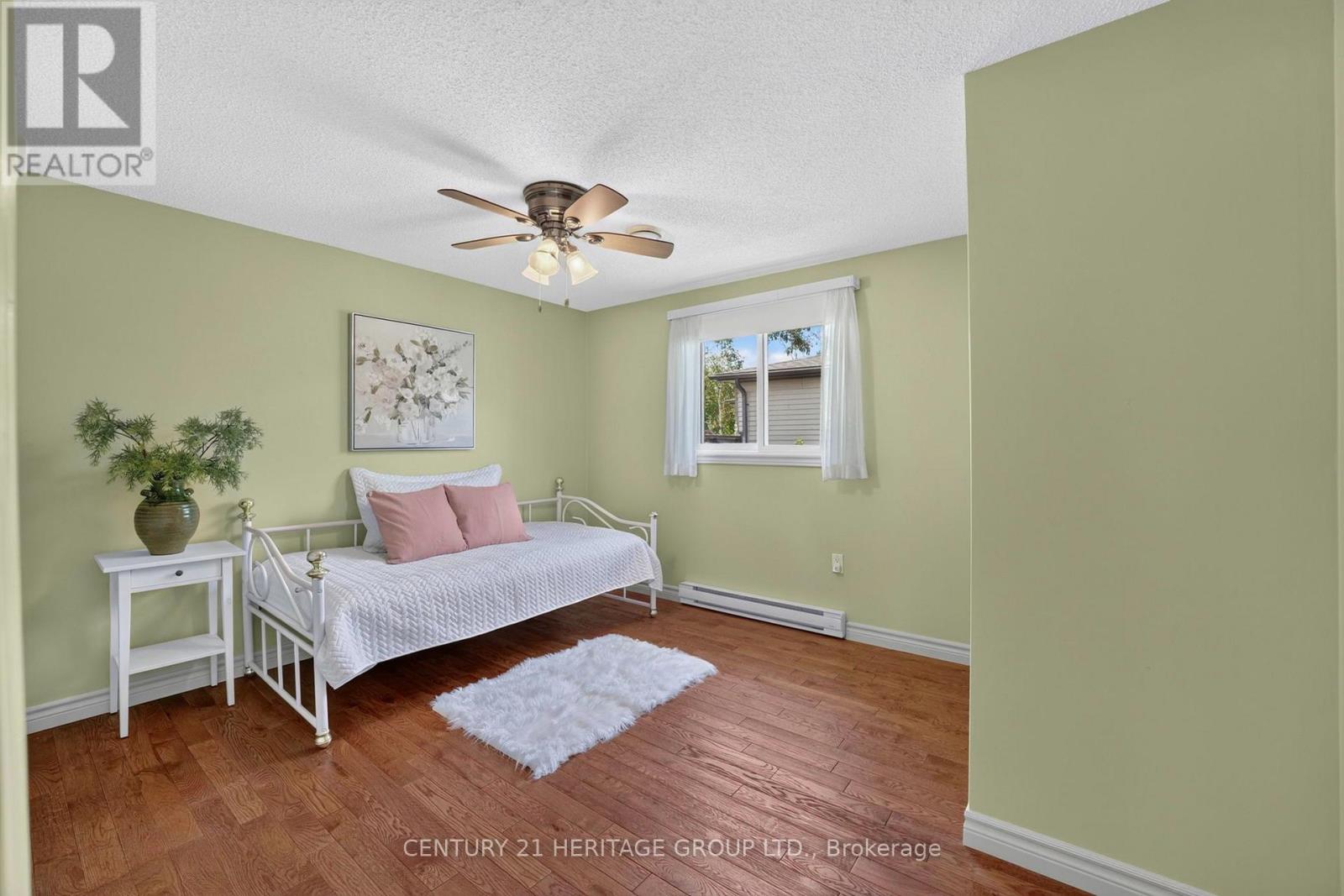 226 Lillian Crescent, Barrie, Ontario  L4N 5Y8 - Photo 16 - S13604802
