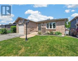 226 LILLIAN CRESCENT, Barrie, Ontario