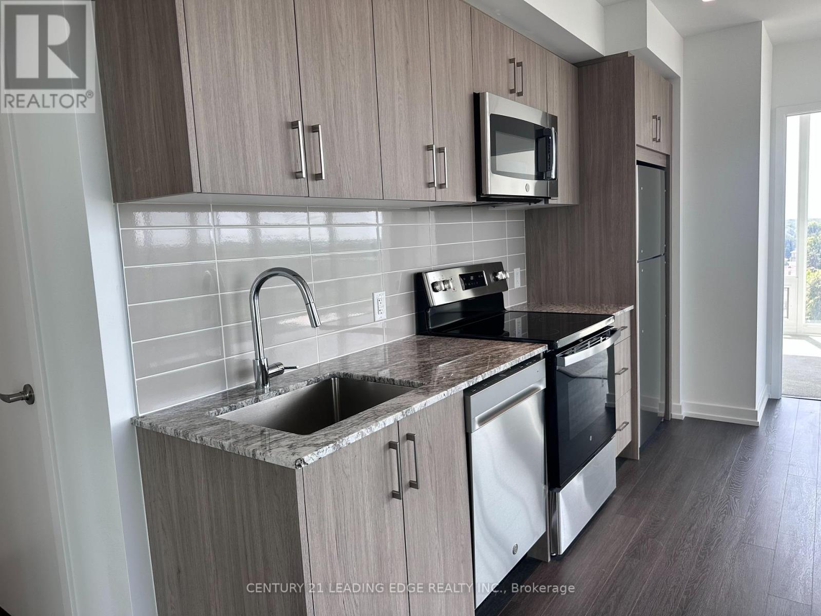 810 - 4010 Eglinton Avenue W, Toronto (Humber Heights), Ontario  M9A 0G5 - Photo 14 - W13604740