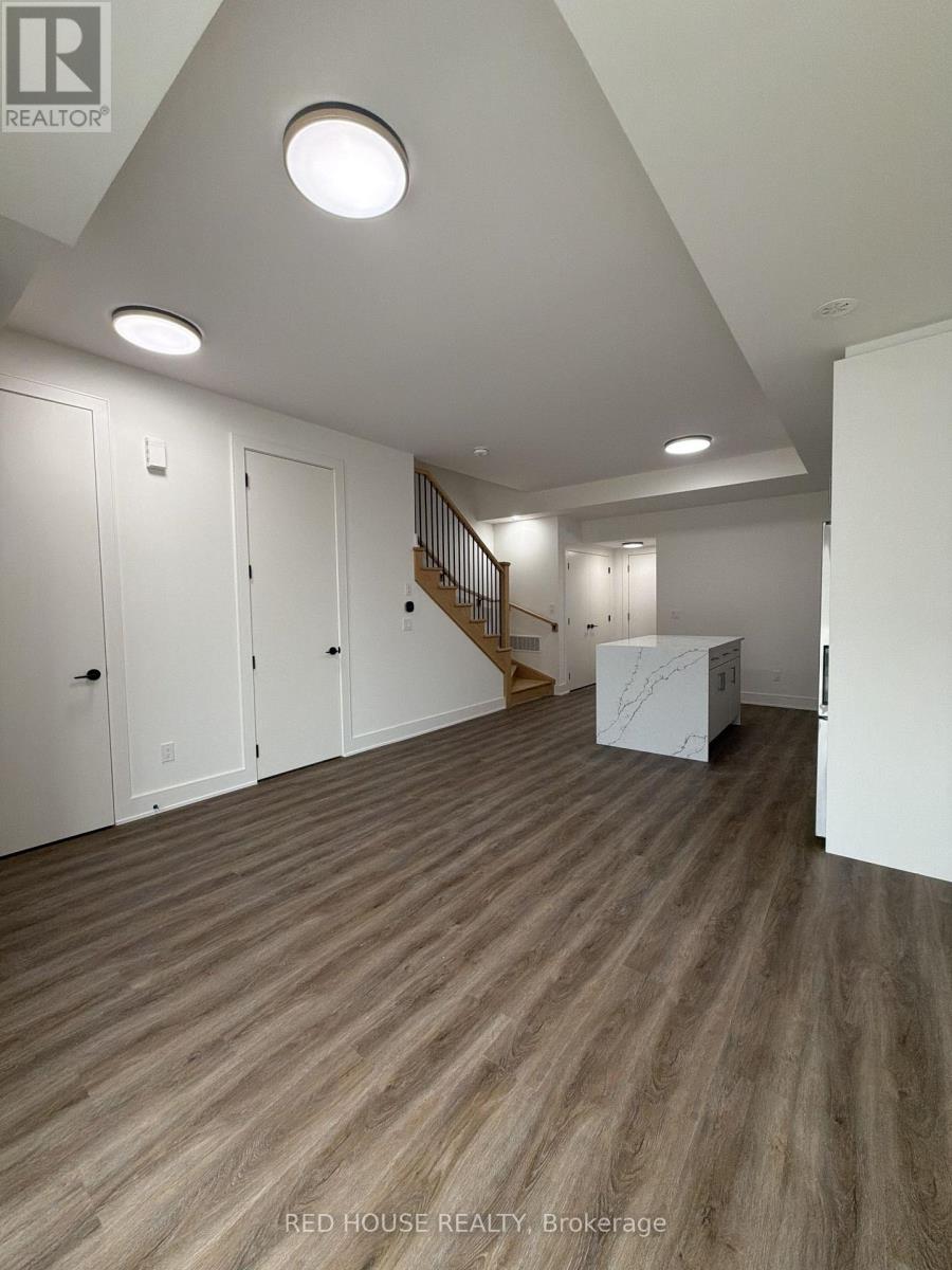 167 Everett Common, St. Catharines, Ontario  L2P 0G7 - Photo 8 - X13604750