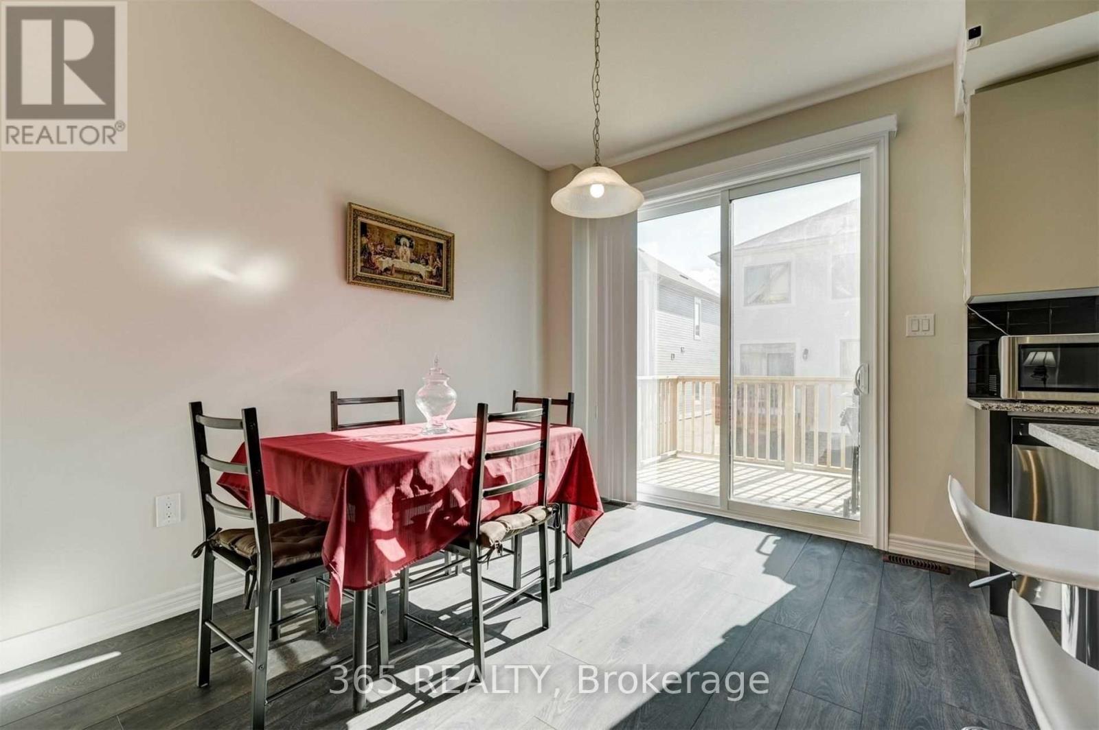 16 Hibiscus Lane, Hamilton, Ontario  L8K 5J3 - Photo 19 - X13604758