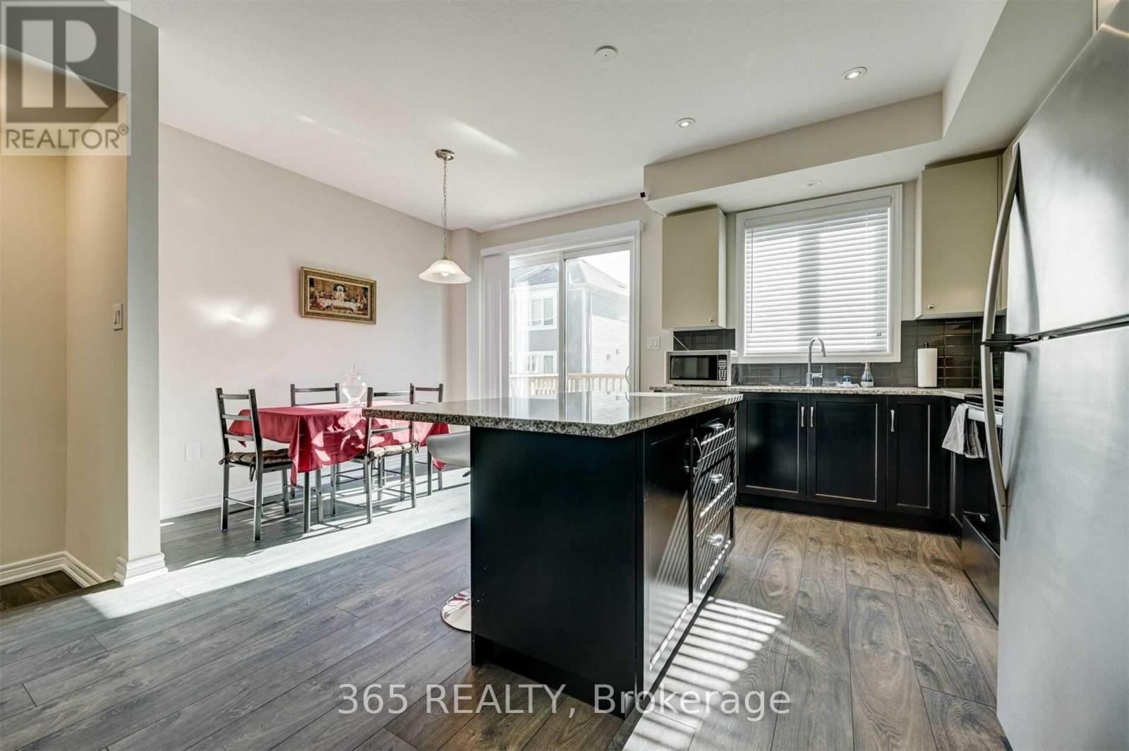 16 Hibiscus Lane, Hamilton, Ontario  L8K 5J3 - Photo 23 - X13604758