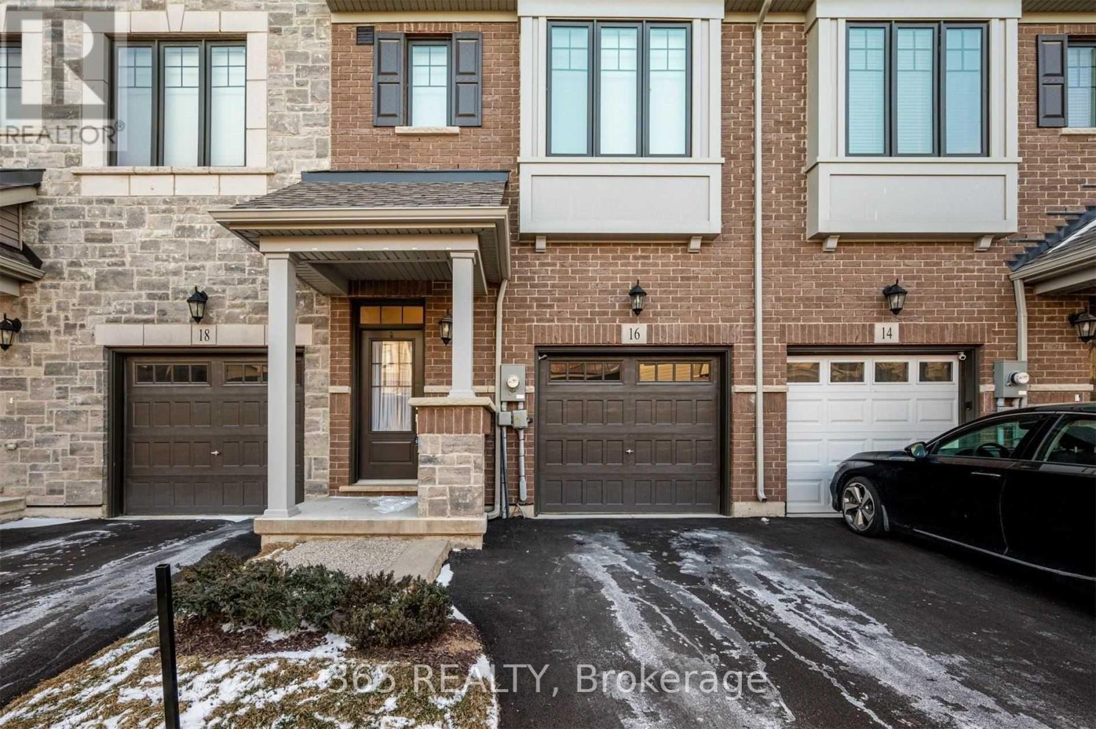 16 Hibiscus Lane, Hamilton, Ontario  L8K 5J3 - Photo 3 - X13604758