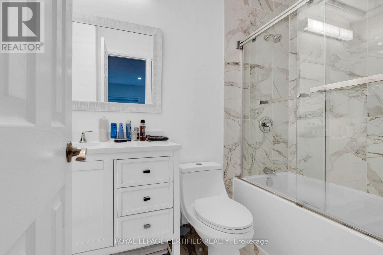 25 Eby Street S, Kitchener, Ontario  N2G 3K6 - Photo 22 - X13604762