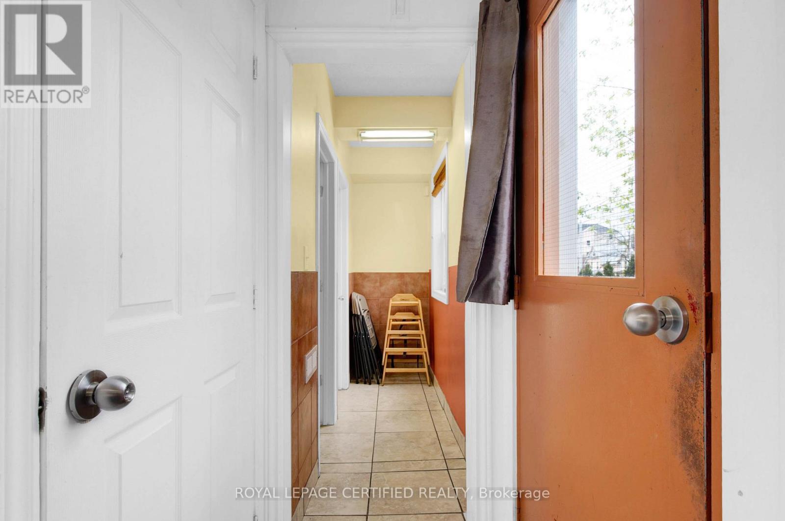 25 Eby Street S, Kitchener, Ontario  N2G 3K6 - Photo 9 - X13604762