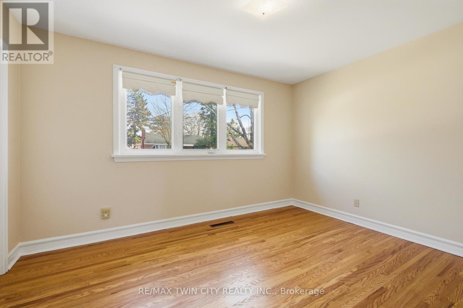 58 Lowrey Avenue S, Cambridge, Ontario  N1R 4Z6 - Photo 17 - X13604776