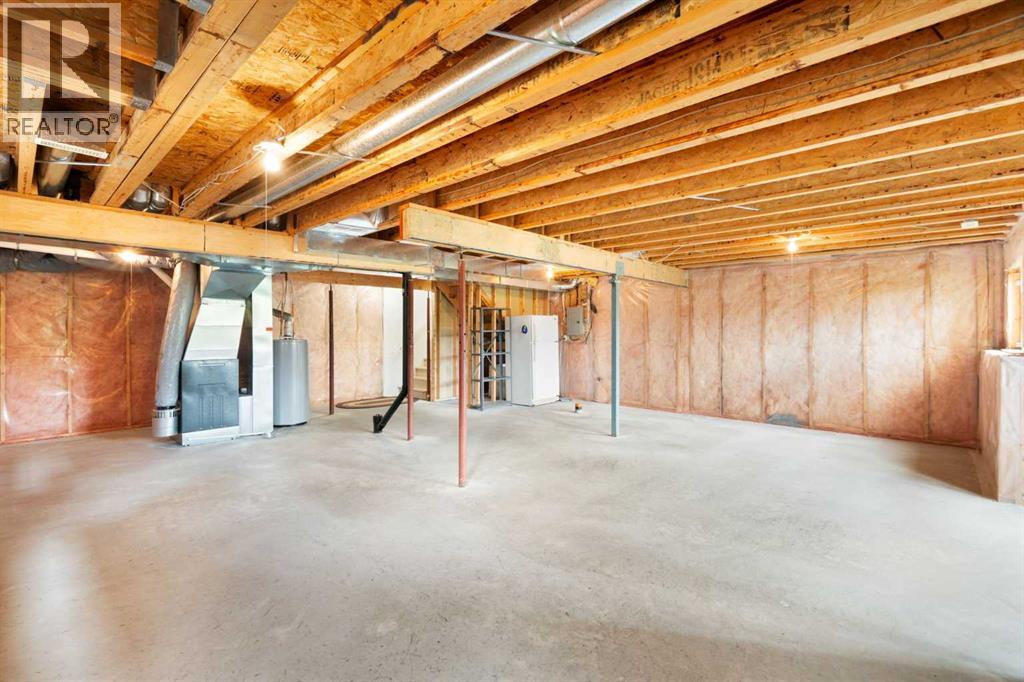 79 Royal Crest Way NW, Calgary, Alberta  T3G 4M9 - Photo 43 - A2329111
