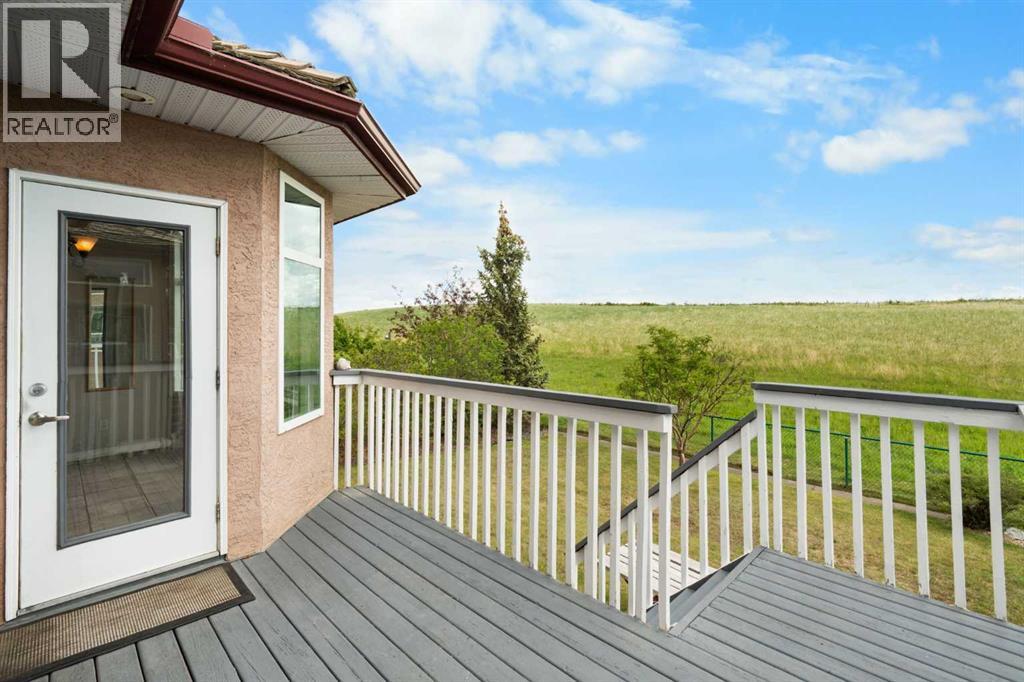 79 Royal Crest Way NW, Calgary, Alberta  T3G 4M9 - Photo 46 - A2329111