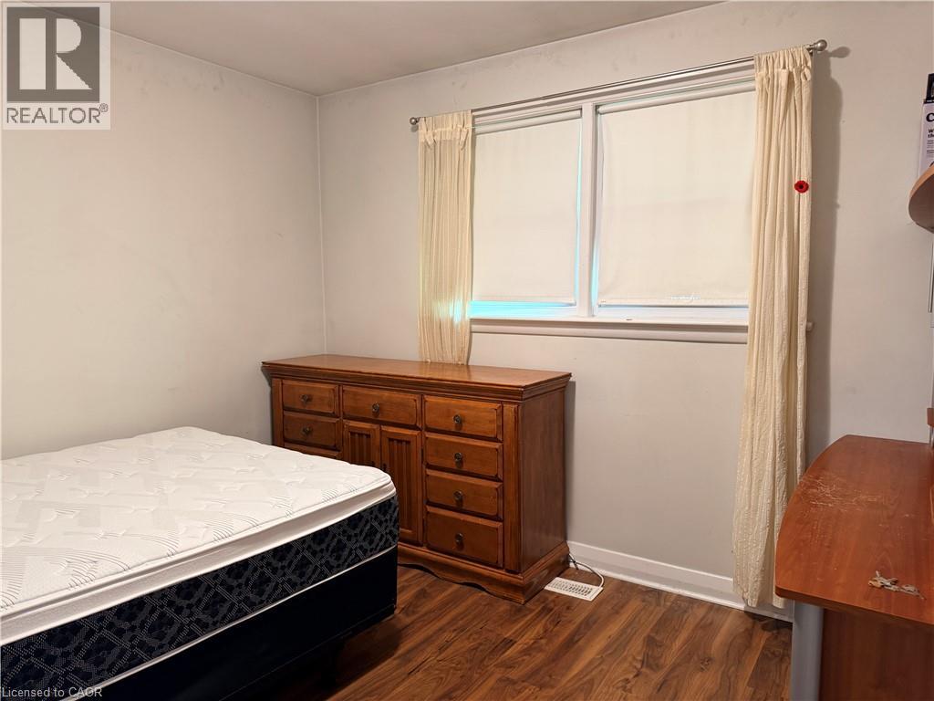 201 Lourdes Street, Waterloo, Ontario  N2L 1N8 - Photo 12 - 40847499
