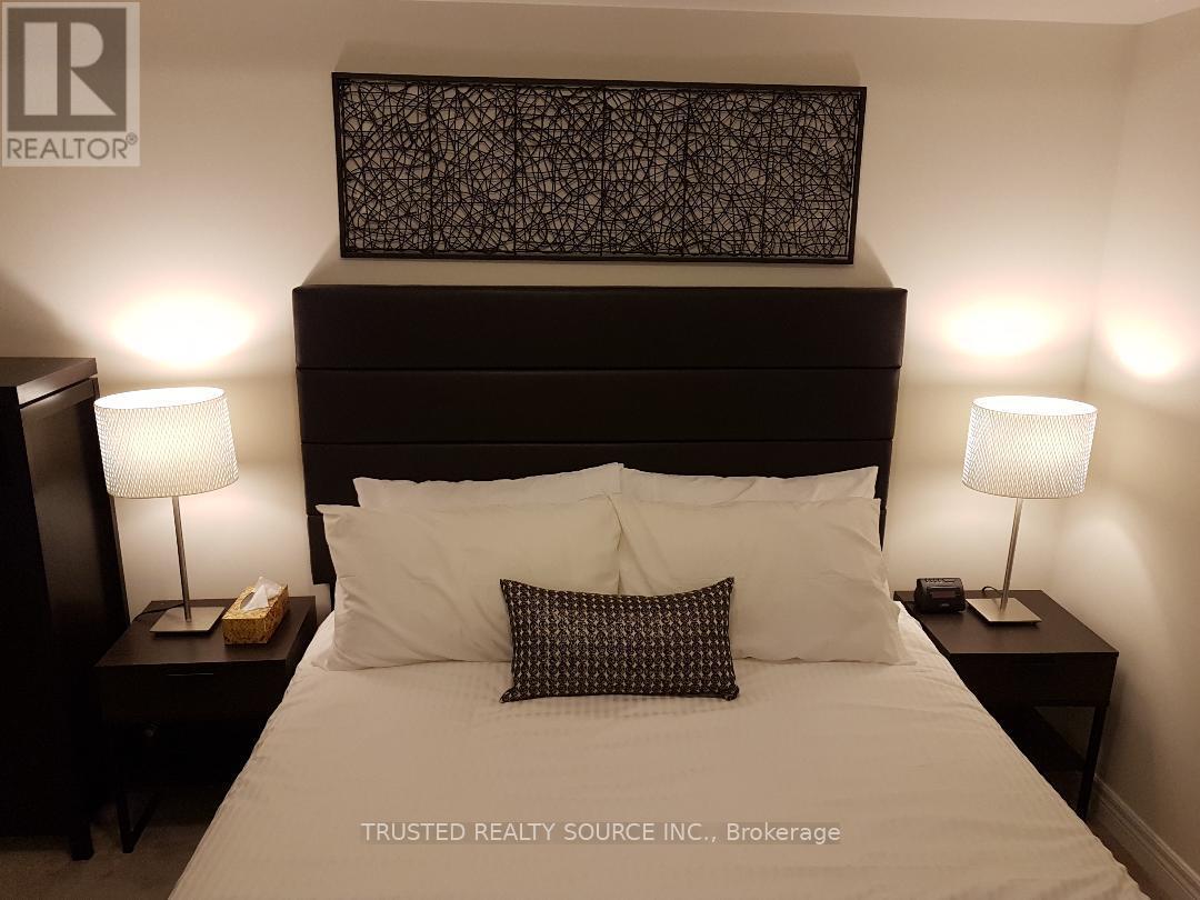 1808 - 43 Eglinton Avenue E, Toronto, Ontario  M4P 1A2 - Photo 11 - C13553068