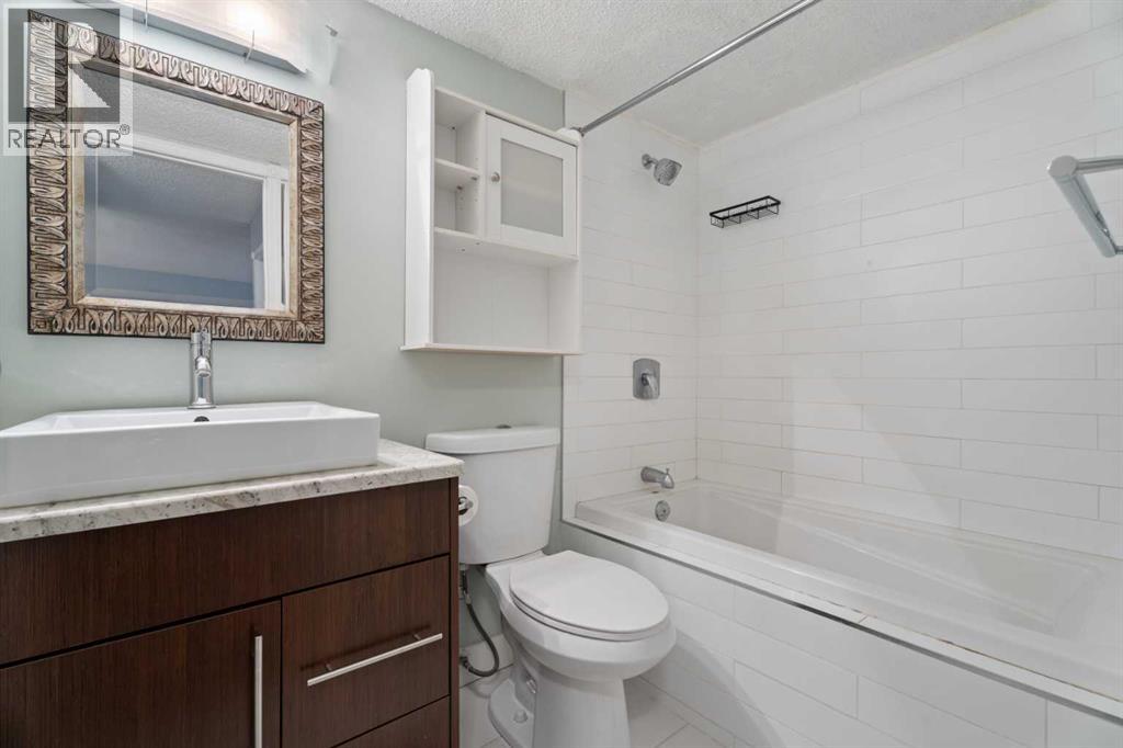 208, 819 4a Street NE, Calgary, Alberta  T2E 3W3 - Photo 22 - A2318335