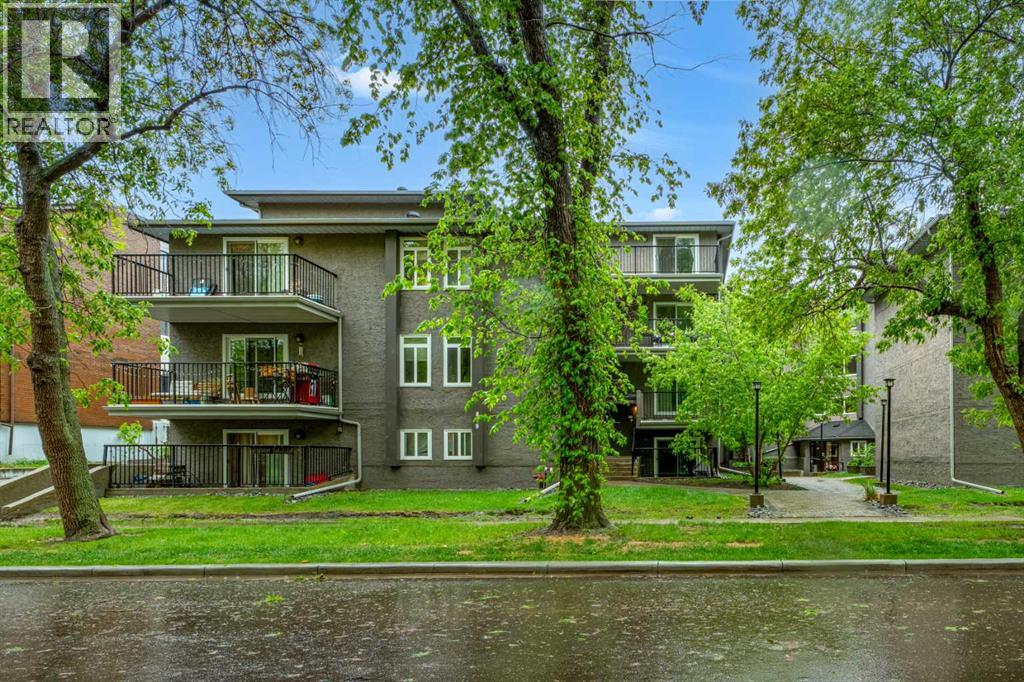 208, 819 4a Street NE, Calgary, Alberta  T2E 3W3 - Photo 1 - A2318335
