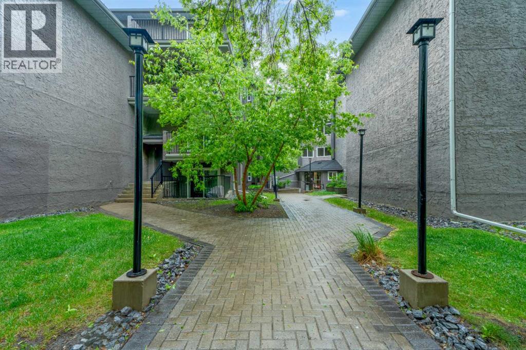 208, 819 4a Street NE, Calgary, Alberta  T2E 3W3 - Photo 2 - A2318335