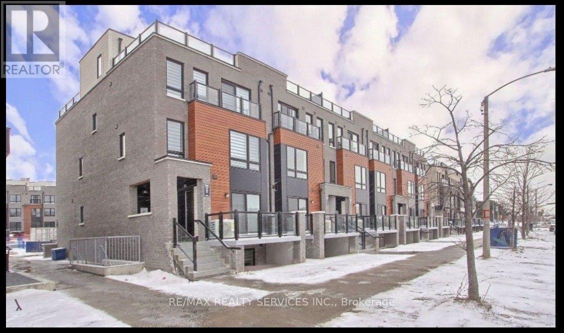 7 - 245 Mclevin Avenue W, Toronto, Ontario  M1B 0E8 - Photo 2 - E13604252