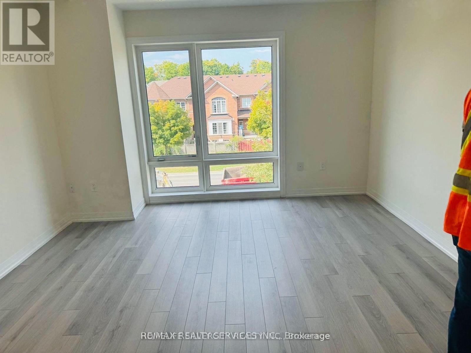 7 - 245 Mclevin Avenue W, Toronto, Ontario  M1B 0E8 - Photo 9 - E13604252