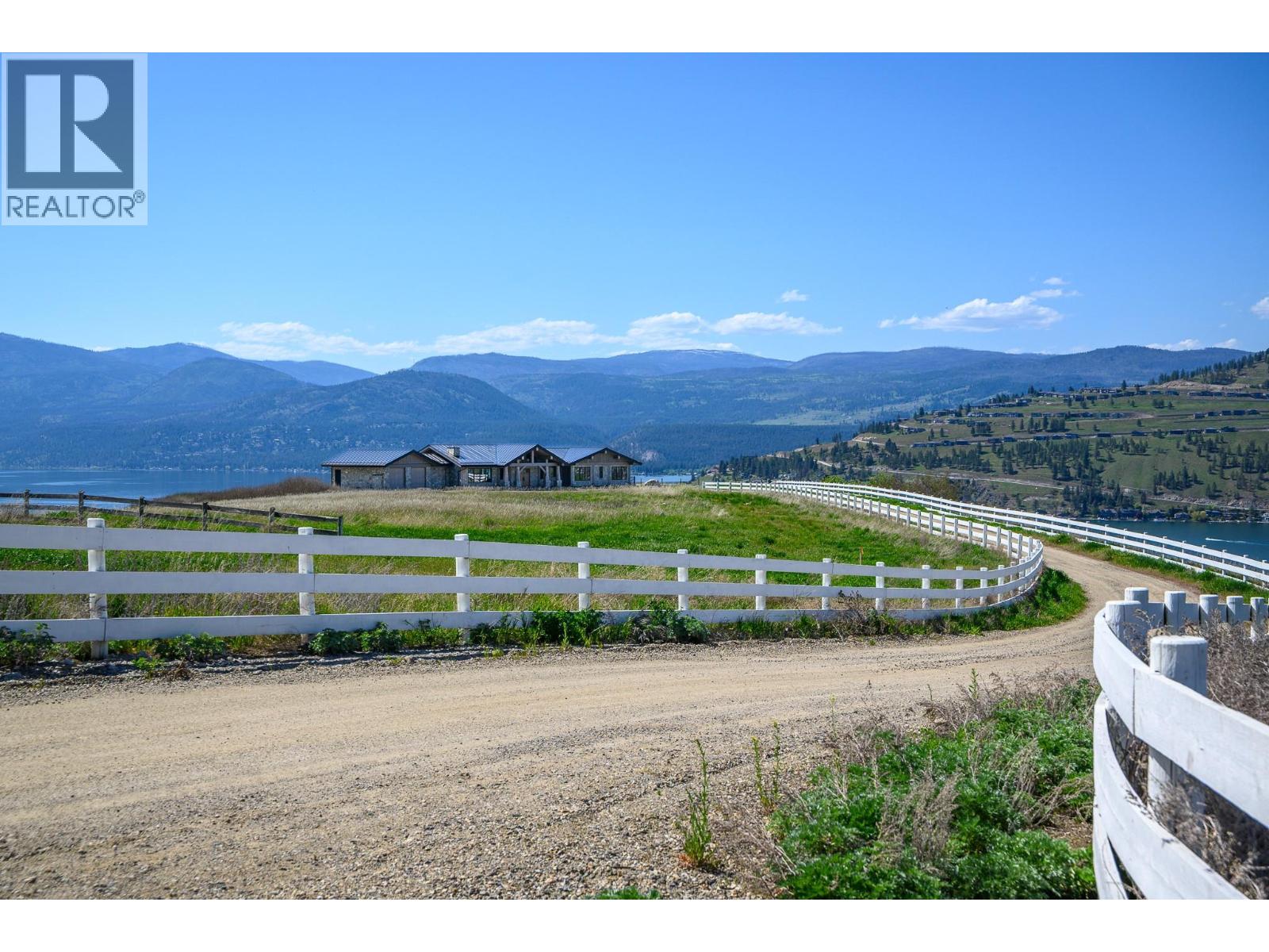 8399 Bench Row Road, Vernon, British Columbia  V1H 1H3 - Photo 3 - 10380460