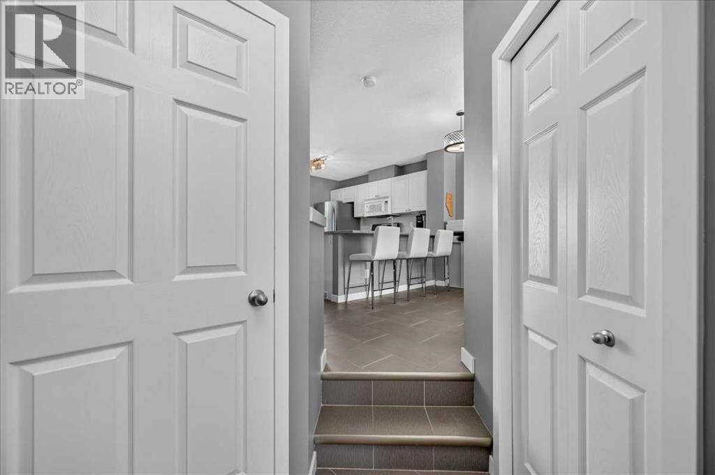 113 Tuscany Springs Gardens NW, Calgary, Alberta  T3L 2R4 - Photo 6 - A2329259