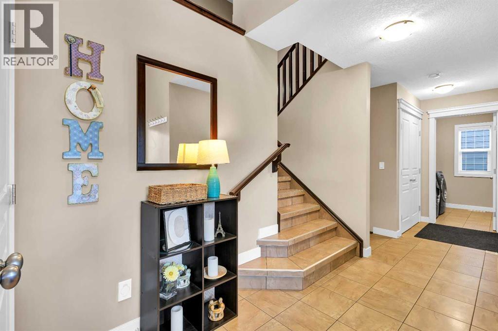 21 Evansfield Way NW, Calgary, Alberta  T3P 0L1 - Photo 3 - A2330913
