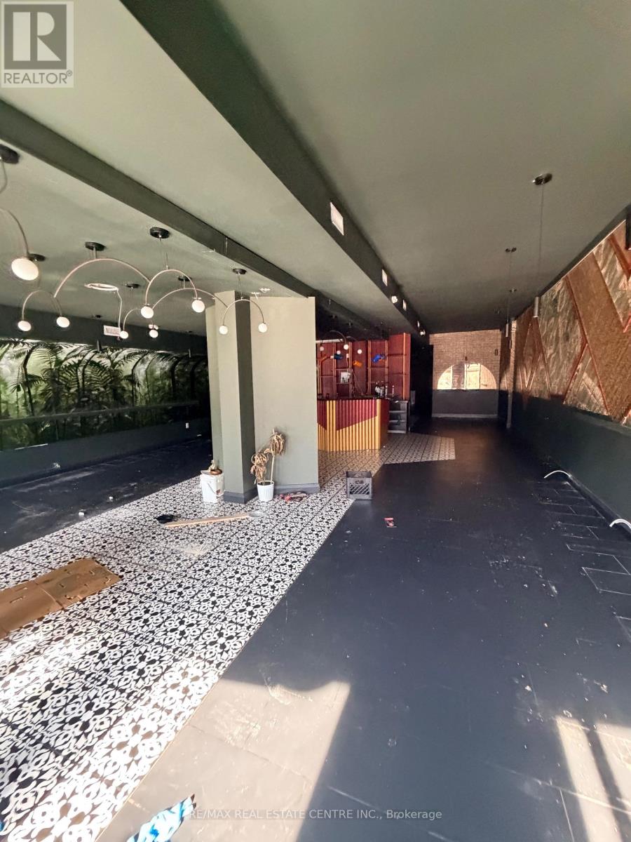 5900 Main Street, Niagara Falls, Ontario  L2G 5Z8 - Photo 11 - X13604840
