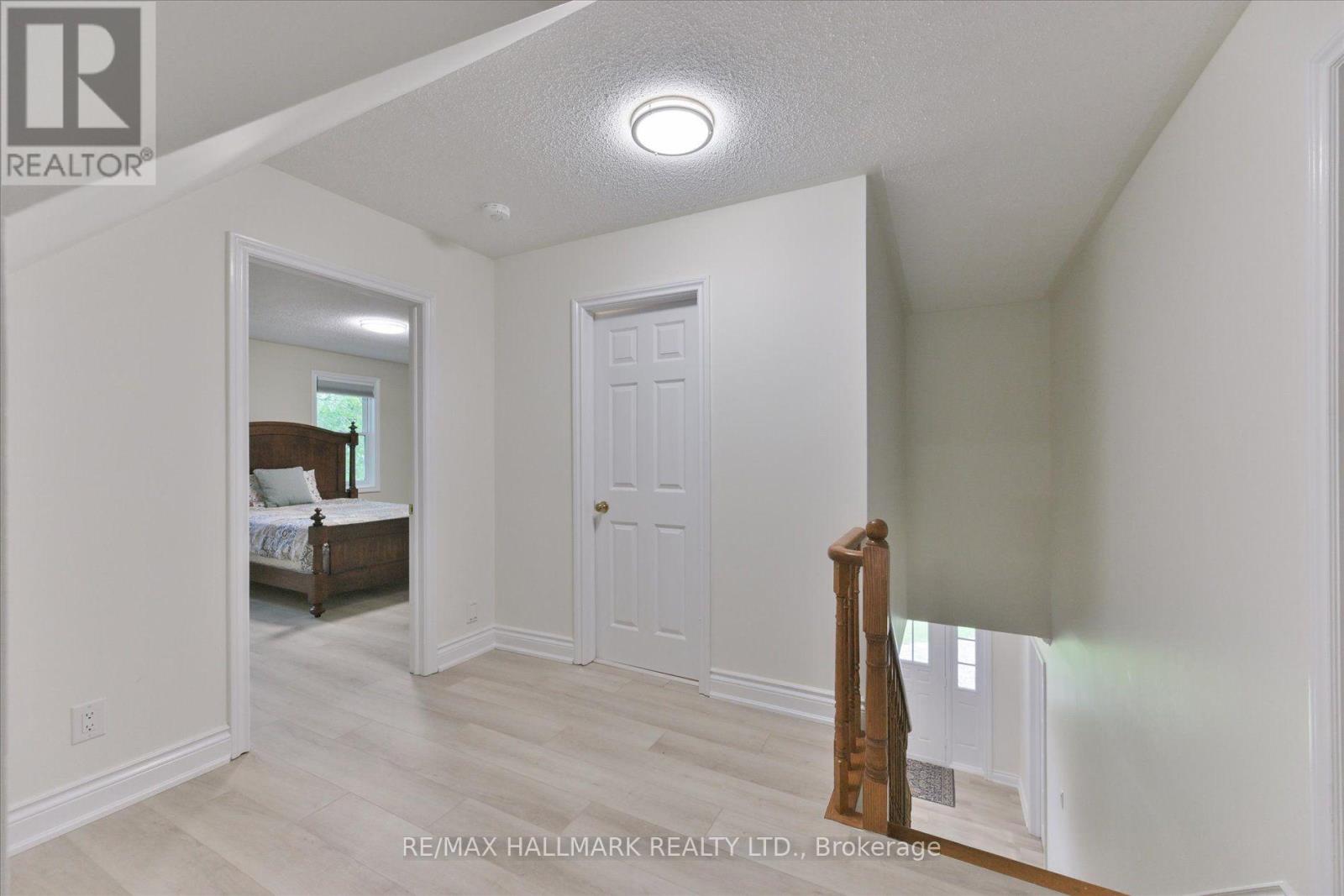 13918 Leslie Street E, Aurora, Ontario  L4G 7C8 - Photo 18 - N13603124