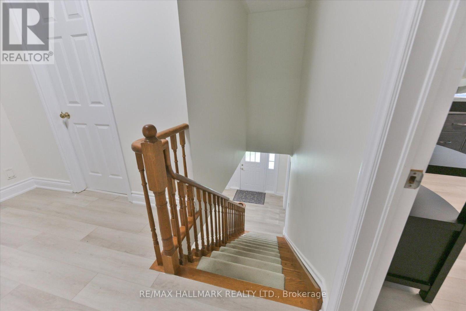 13918 Leslie Street E, Aurora, Ontario  L4G 7C8 - Photo 17 - N13603124