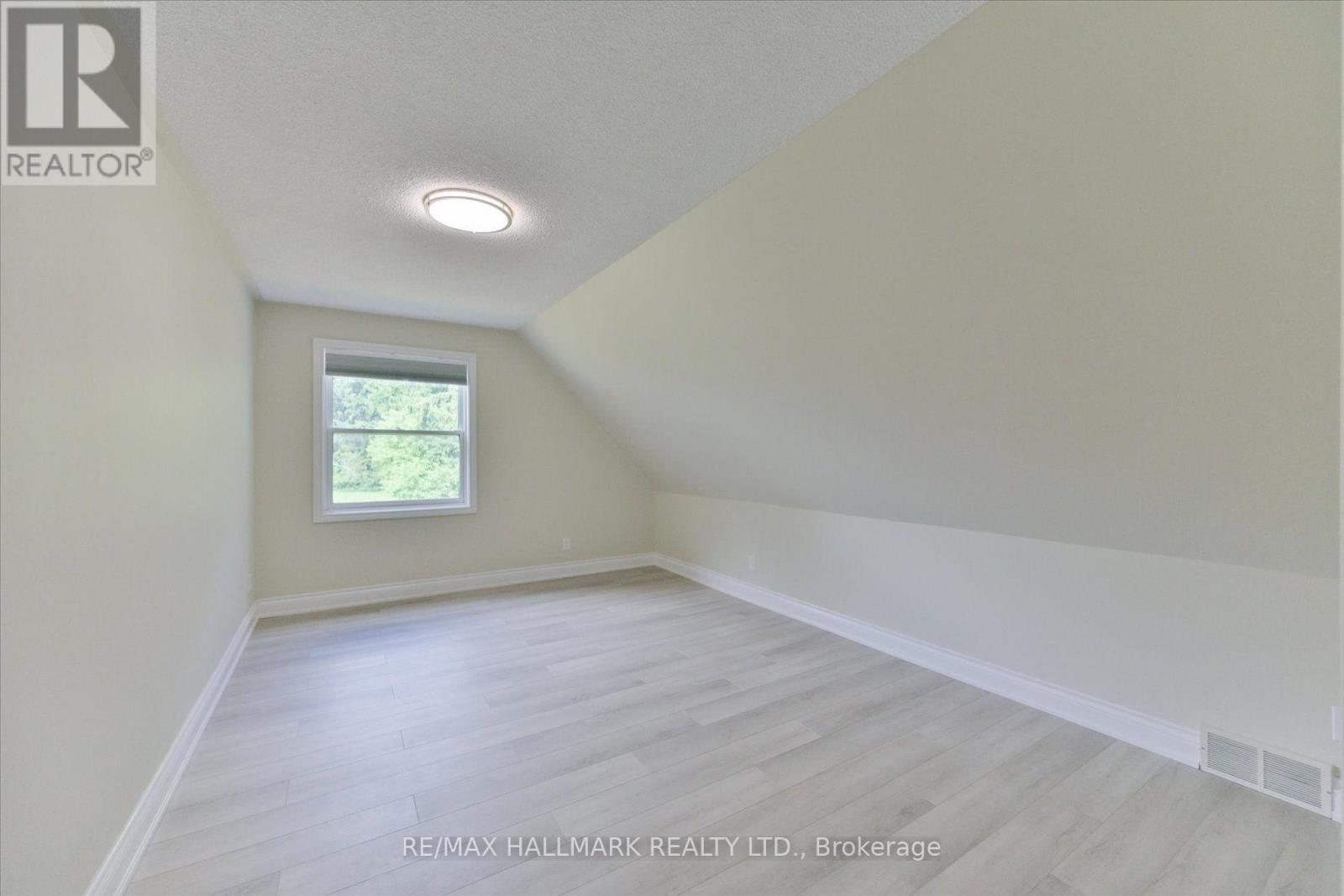 13918 Leslie Street E, Aurora, Ontario  L4G 7C8 - Photo 24 - N13603124