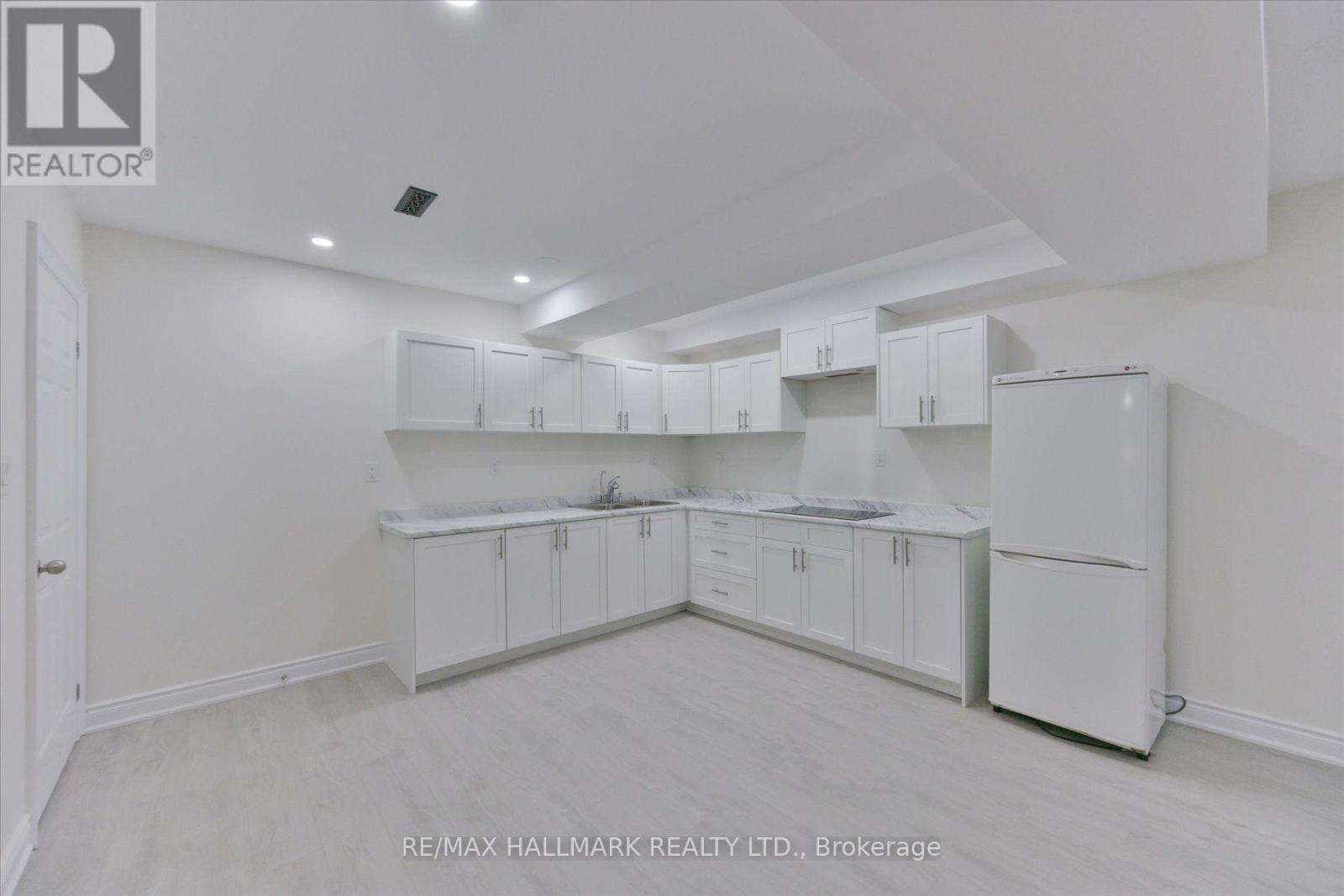 13918 Leslie Street E, Aurora, Ontario  L4G 7C8 - Photo 29 - N13603124