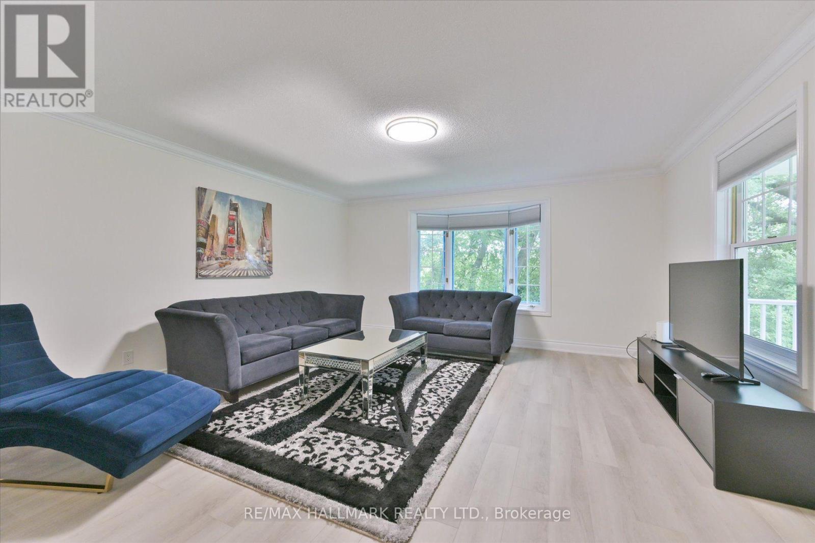 13918 Leslie Street E, Aurora, Ontario  L4G 7C8 - Photo 8 - N13603124