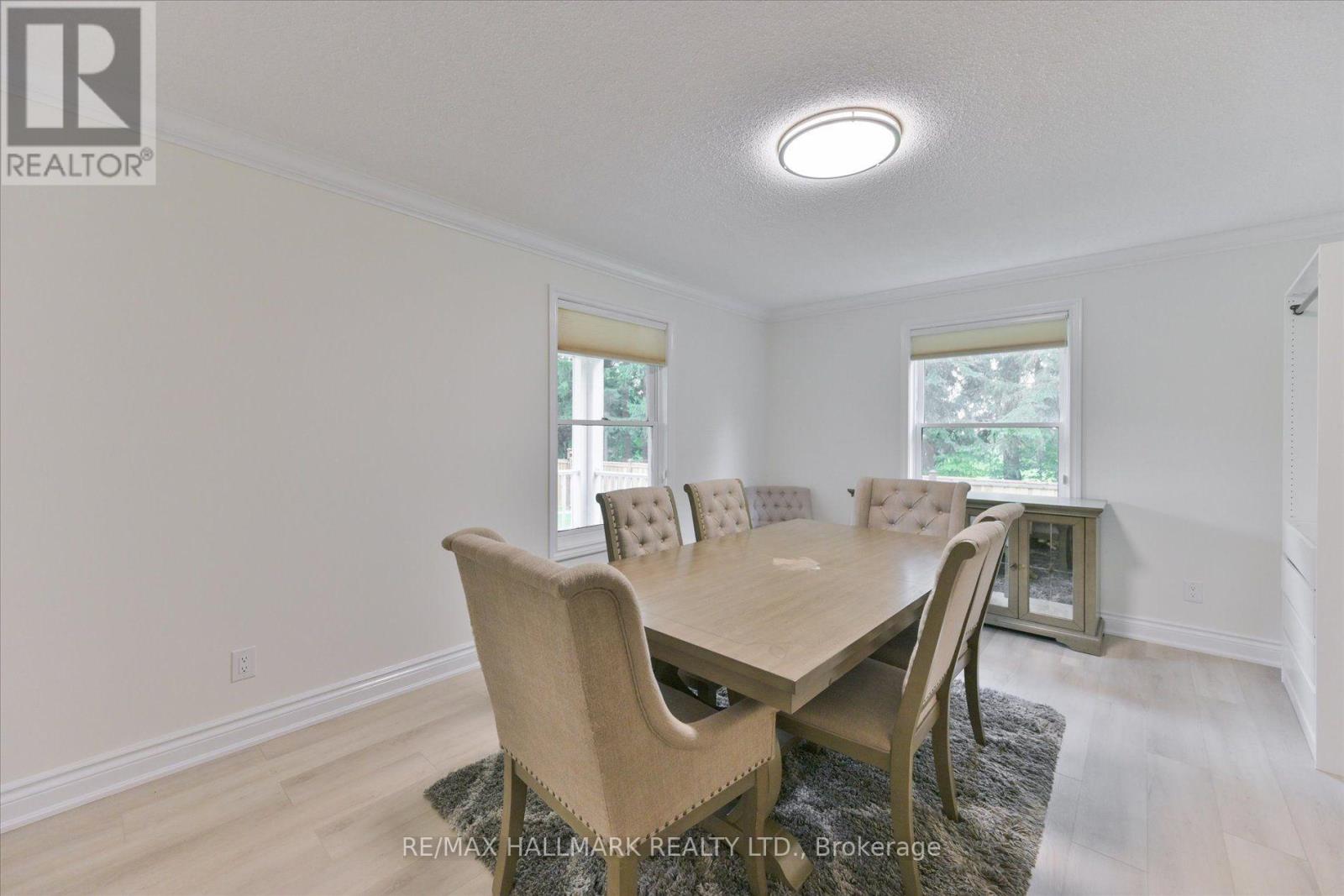 13918 Leslie Street E, Aurora, Ontario  L4G 7C8 - Photo 9 - N13603124