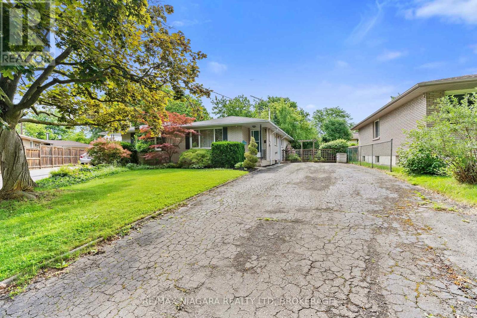 6 Bedford Court, St. Catharines (Lakeport), Ontario  L2N 4C8 - Photo 41 - X13604862