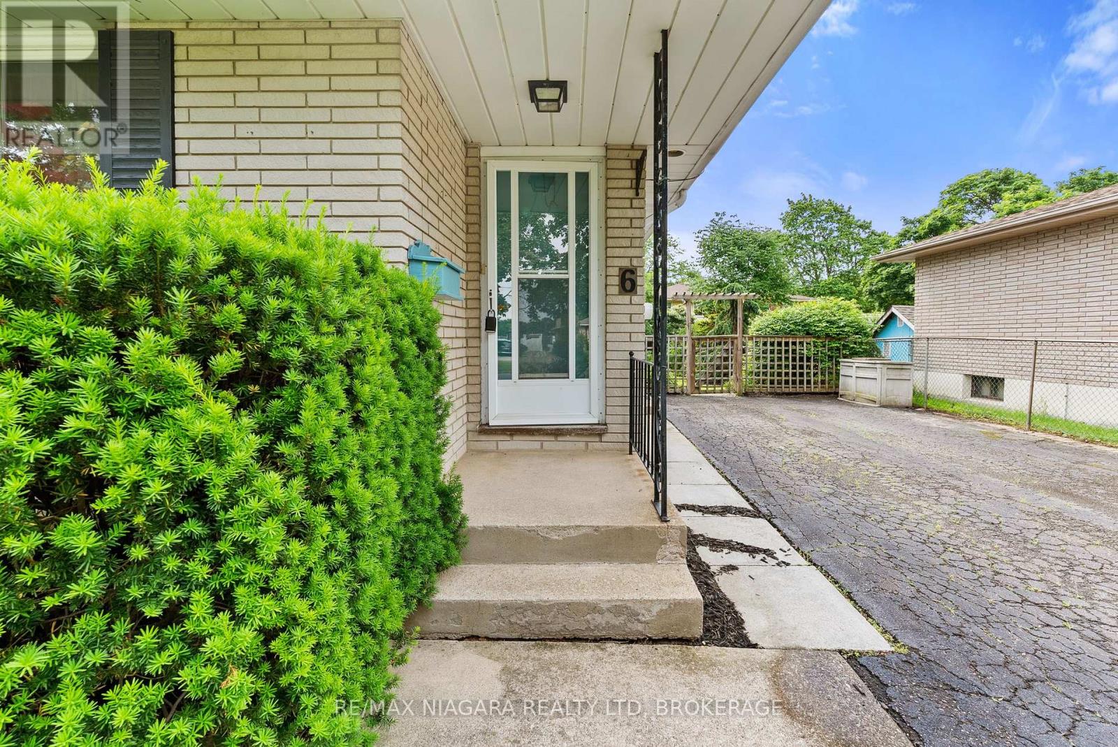 6 Bedford Court, St. Catharines (Lakeport), Ontario  L2N 4C8 - Photo 7 - X13604862
