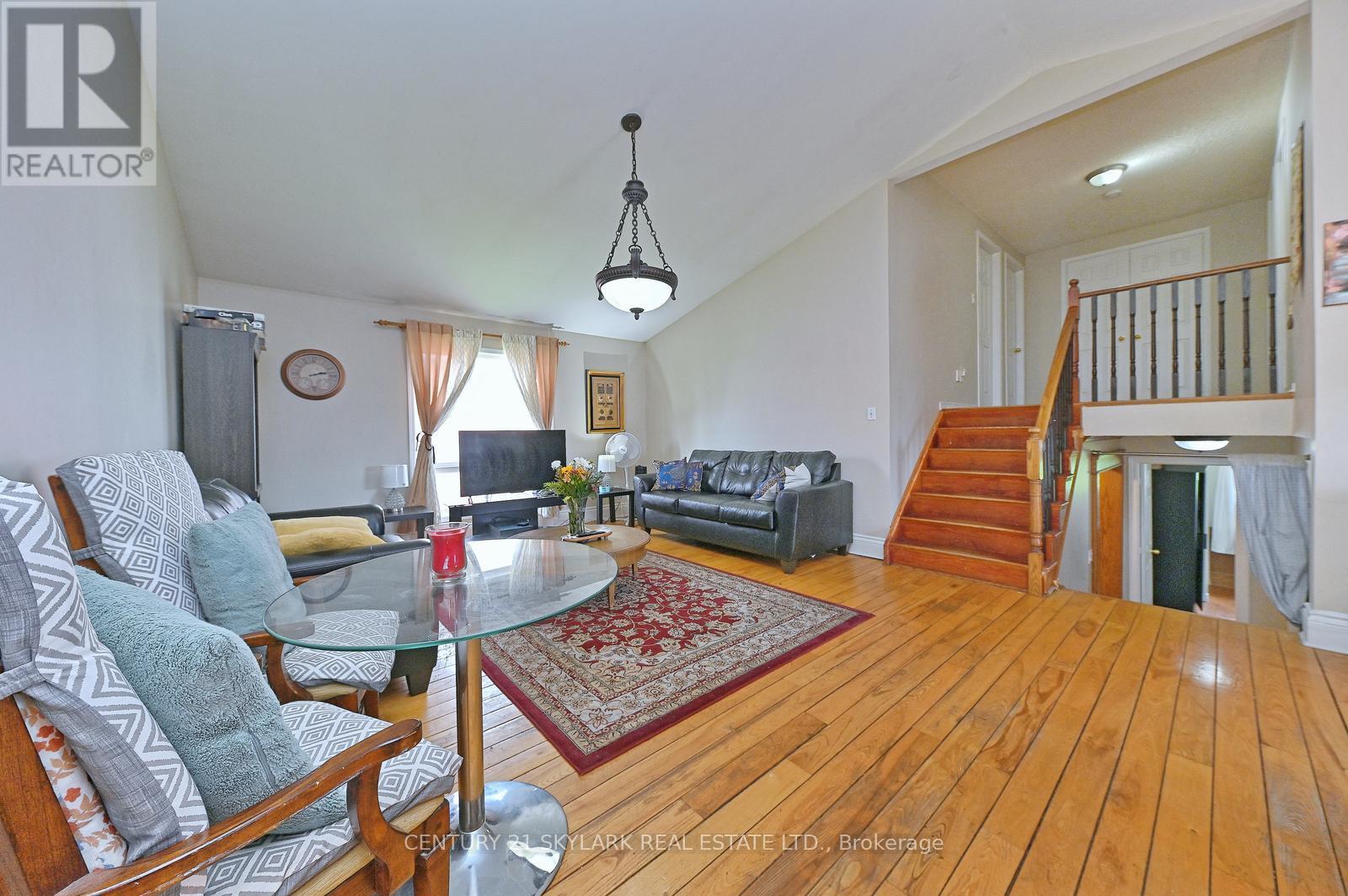 1922 Dalhousie Crescent, Oshawa, Ontario  L1G 8C3 - Photo 7 - E13604894