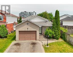 1922 DALHOUSIE CRESCENT, Oshawa, Ontario