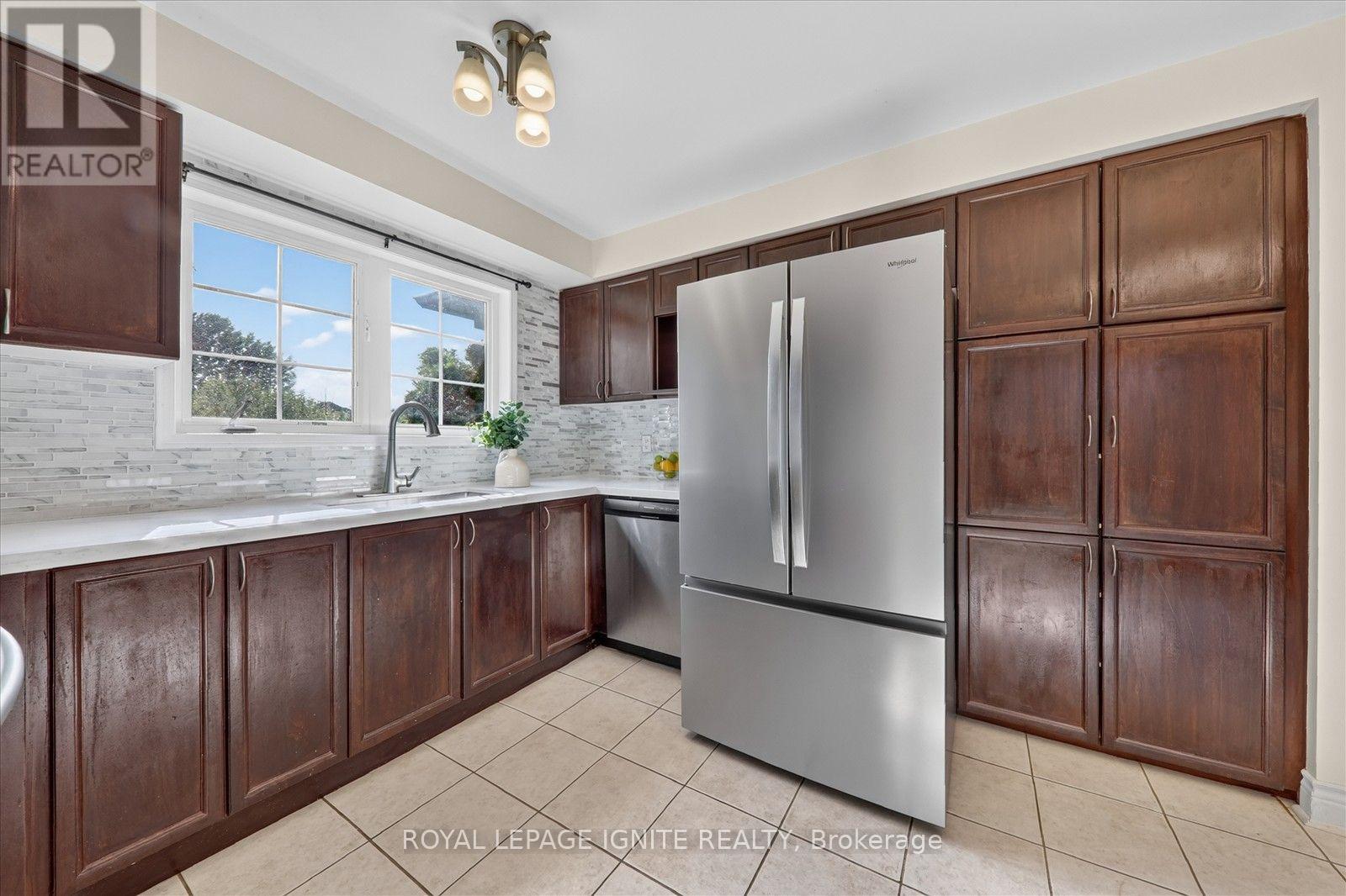 57 Armitage Crescent, Ajax, Ontario  L1T 4L1 - Photo 20 - E13604914